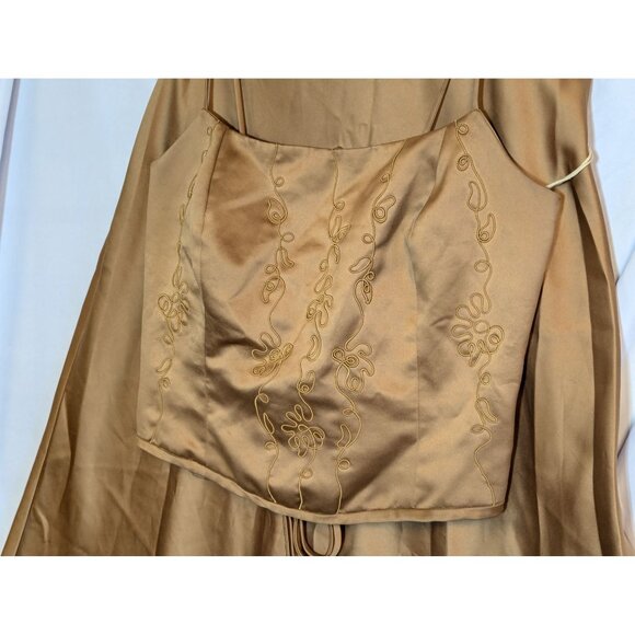 Vintage Jordan Tan Embroidered Corset Top & Skirt Set With Adjustable Straps & L - Picture 2 of 15